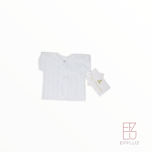 NICU tshirt itty bitty baby nino 3-5lb blanco con estrellas celestes