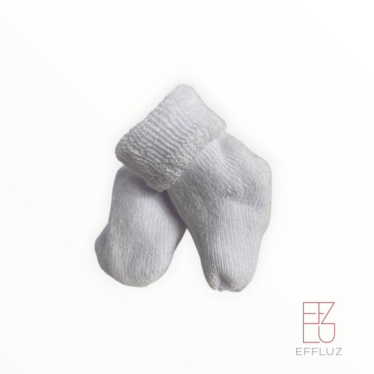 White Premature Socks (3-7lb) - Premature Baby or Small Newborns